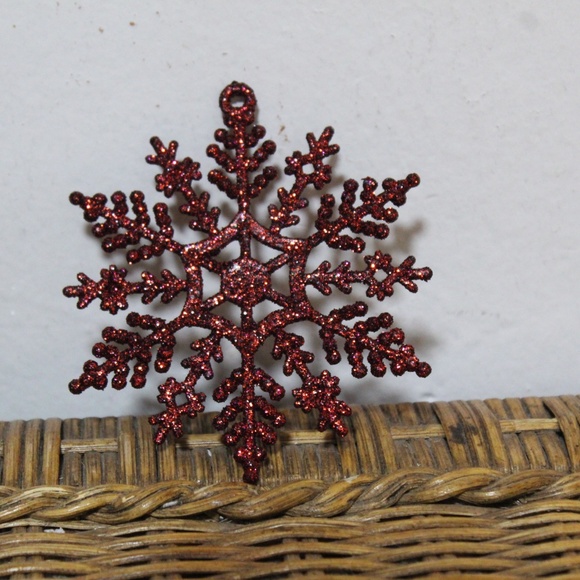 Vickerman Burgundy Snowflake Ornament. Sz. 4". 24 count. - Picture 6 of 6